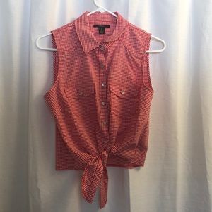 Plaid sleeveless button up